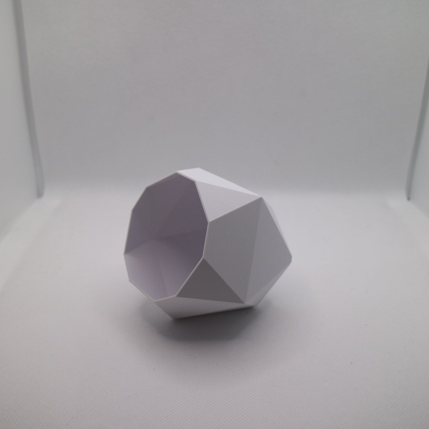 Geometric Plant pot / Planter - Pentagon-Triangle - Eco-friendly, sustainable, biodegradable plastic - Gift - Present - 3D Printed