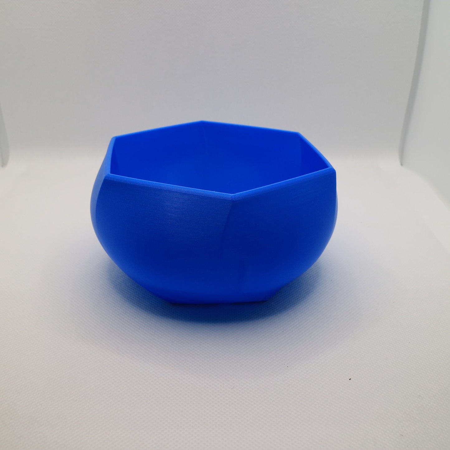 Hexagonal Plant pot / planter - Eco-friendly, sustainable, biodegradable plastic - Gift - Present - 3D Printed - 14 colours