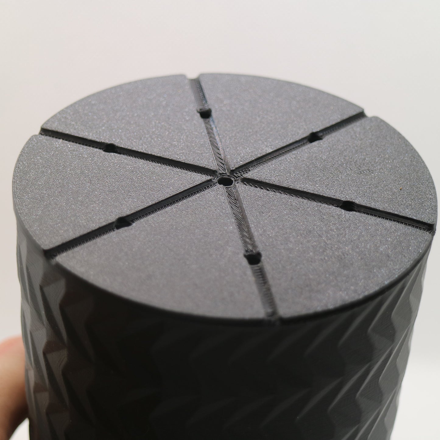 Indoor Plant Pot - Geometric pattern circular pot / planter - Eco-friendly, sustainable, biodegradable plastic - Gift - Present - 3D Printed