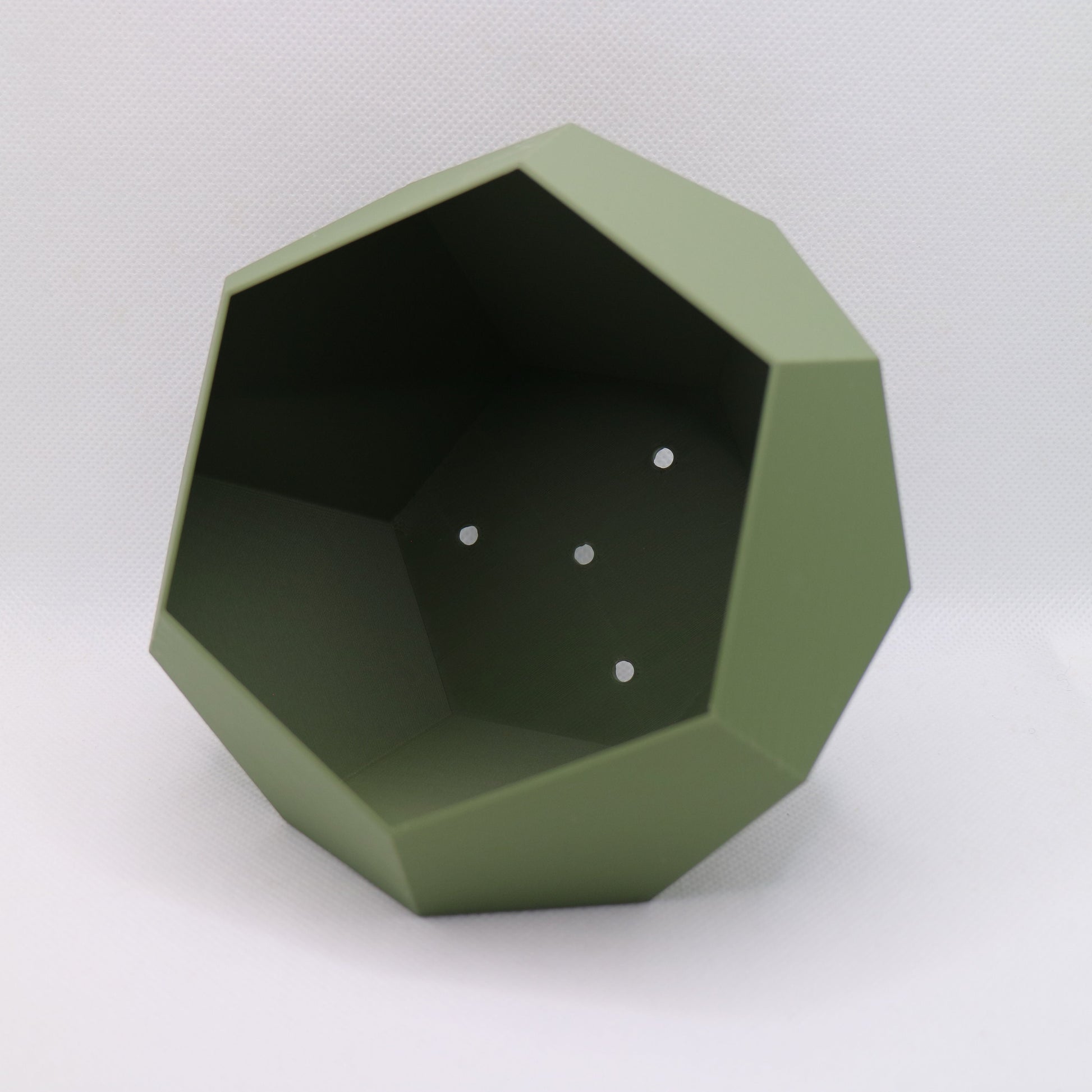 Large Geometric Polygon Plant pot / Planter - Eco-friendly, sustainable, biodegradable plastic - Gift - Present - 3D Printed - 14 colours
