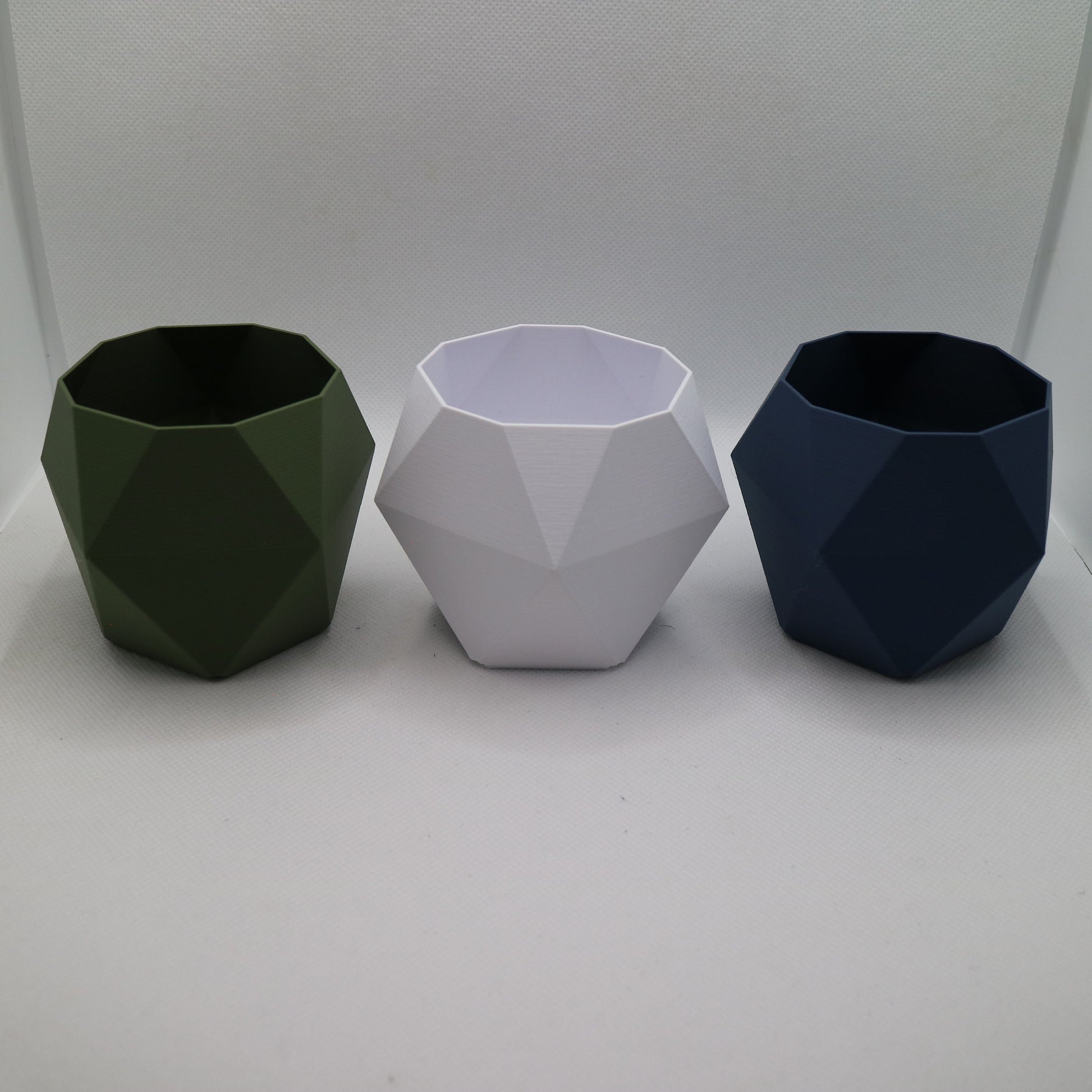 Geometric Plant pot / Planter - Pentagon-Triangle - Eco-friendly, sustainable, biodegradable plastic - Gift - Present - 3D Printed