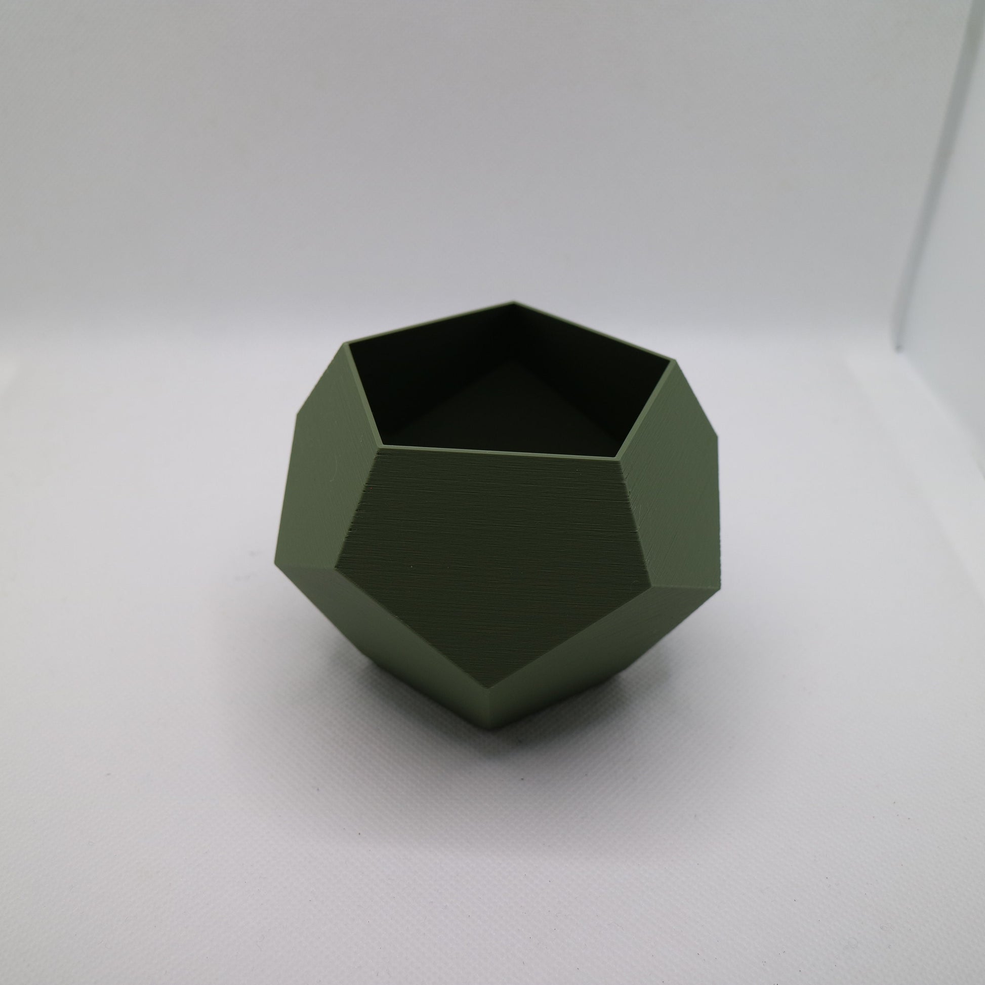 Geometric Plant pot / Planter - Pentagon - Eco-friendly, sustainable, biodegradable plastic - Gift - Present - 3D Printed - 12 colours