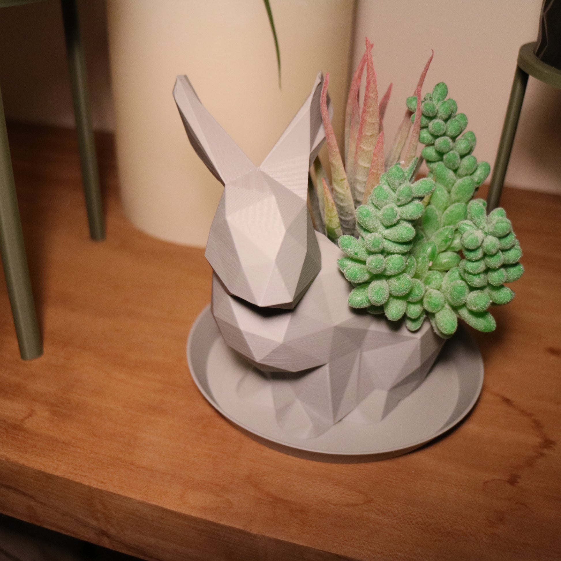 Rabbit Plant pot / Planter - Eco-friendly, sustainable, biodegradable plastic - Gift - Present - 3D Printed - 14 colours