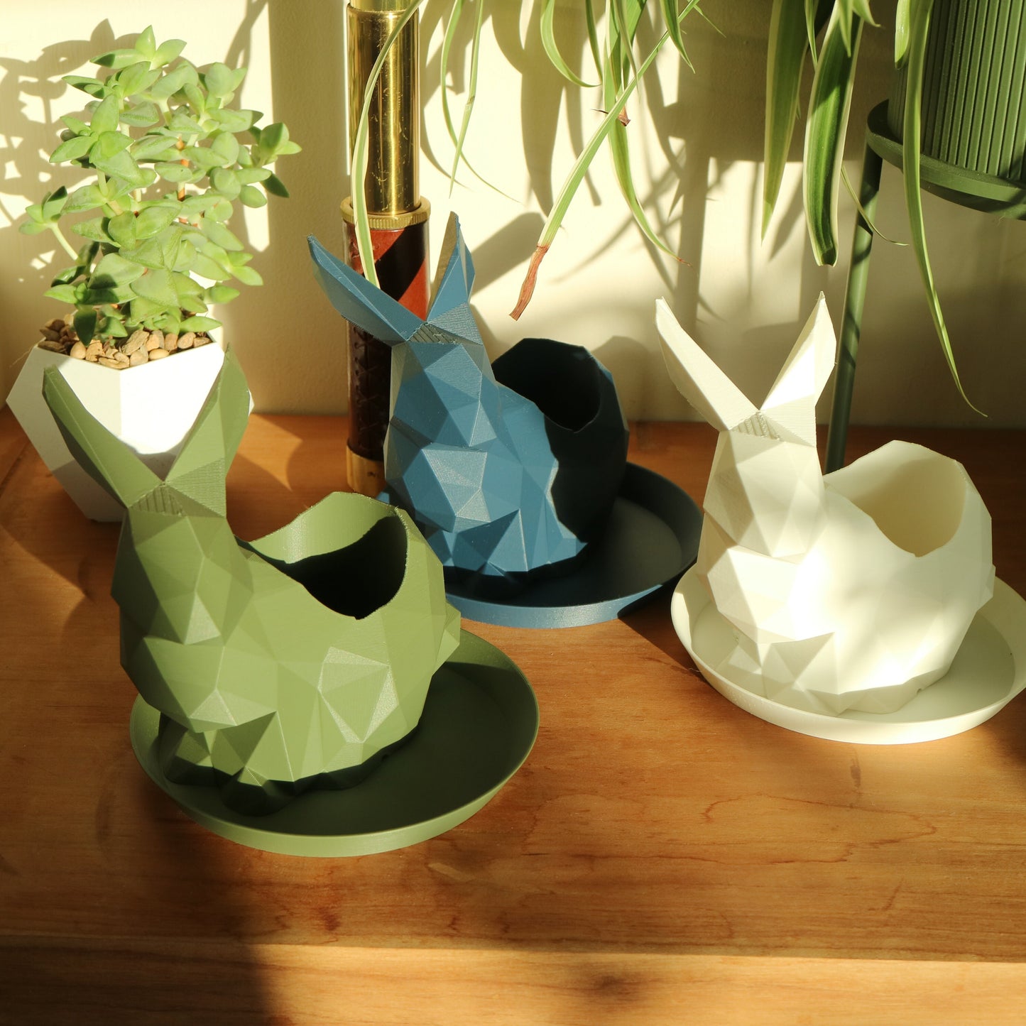 Rabbit Plant pot / Planter - Eco-friendly, sustainable, biodegradable plastic - Gift - Present - 3D Printed - 14 colours