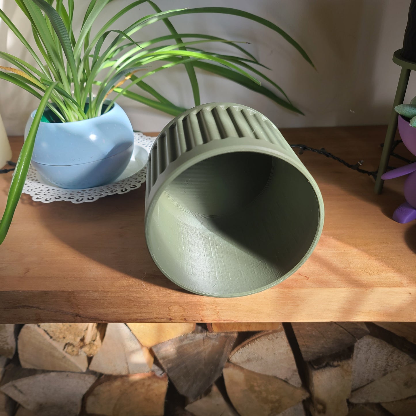 Indoor Plant Pot - Chunky Stripe Circular pot / planter - Eco-friendly, sustainable, biodegradable plastic - Gift - Present - 3D Printed