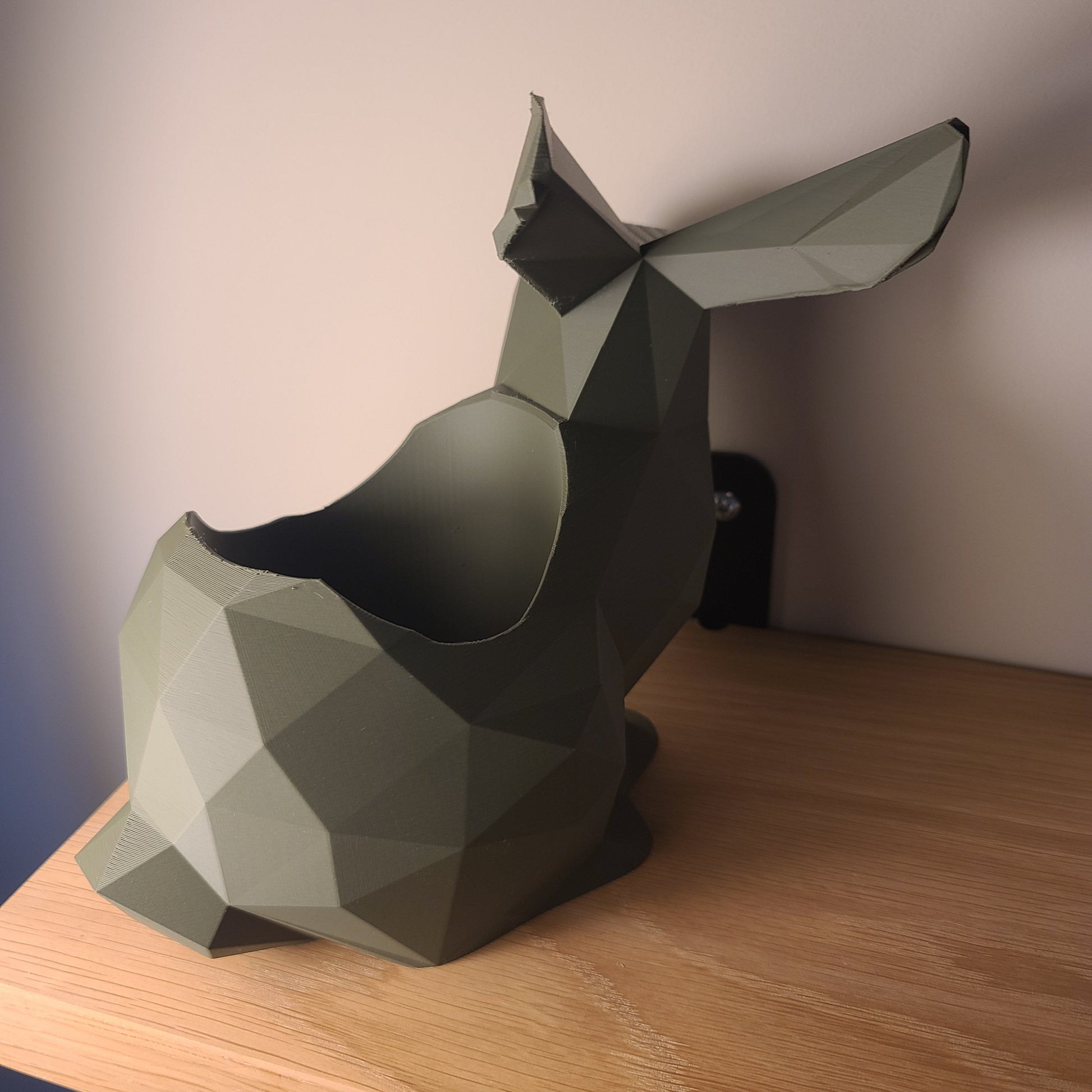 Large Rabbit Plant pot / Planter - Eco-friendly, sustainable, biodegradable plastic - Gift - Present - 3D Printed - 14 colours