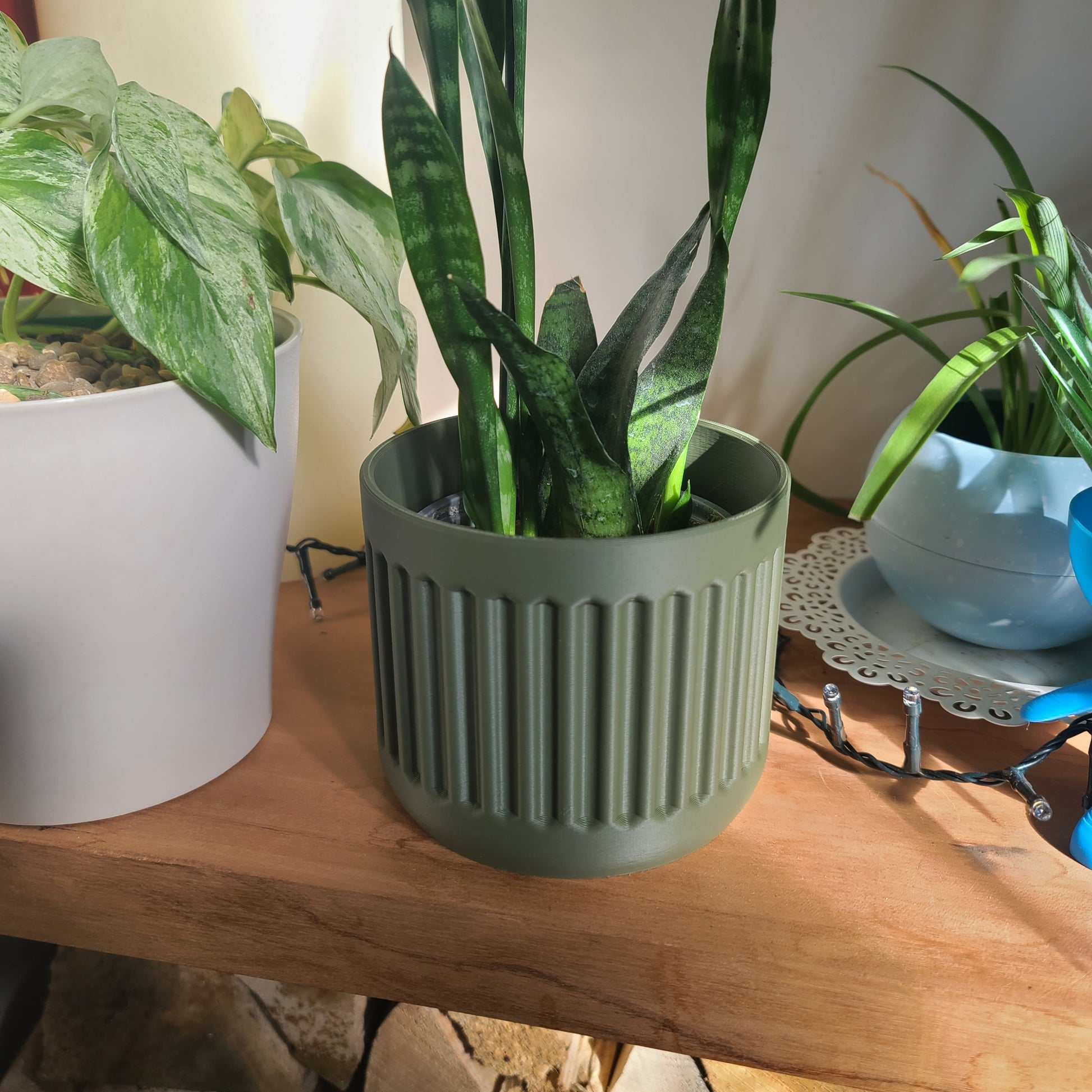 Indoor Plant Pot - Chunky Stripe Circular pot / planter - Eco-friendly, sustainable, biodegradable plastic - Gift - Present - 3D Printed