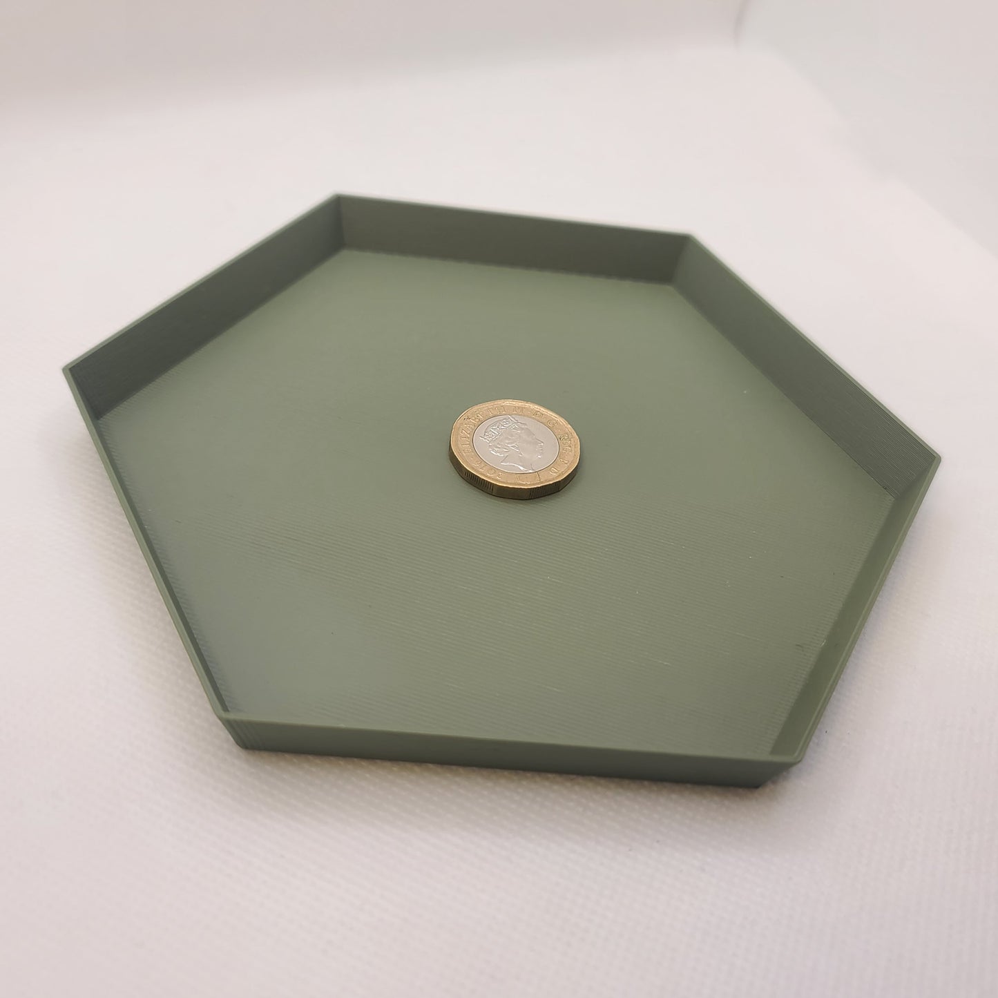 Hexagonal Drainage trays for plant pots, 12 colours, Small-Large (50-200mm) Eco-friendly plastic - Gift - Present - 3D Printed