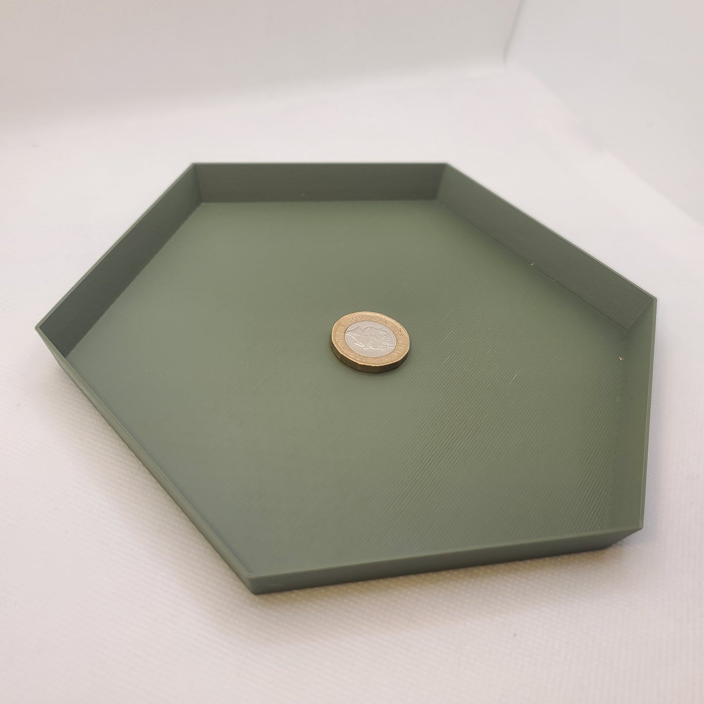Hexagonal Drainage trays for plant pots, 12 colours, Small-Large (50-200mm) Eco-friendly plastic - Gift - Present - 3D Printed