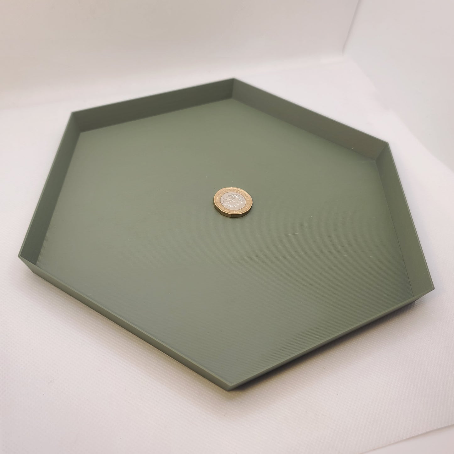 Hexagonal Drainage trays for plant pots, 12 colours, Small-Large (50-200mm) Eco-friendly plastic - Gift - Present - 3D Printed