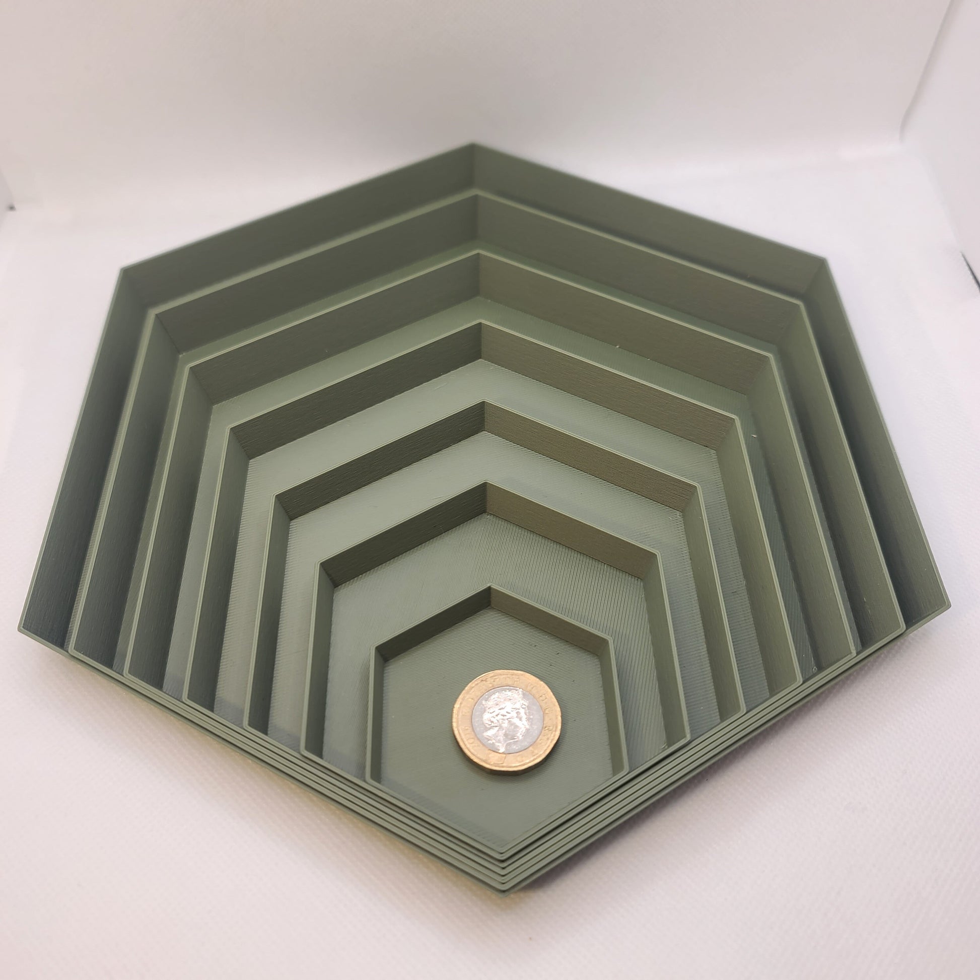 Hexagonal Drainage trays (Set of 3) for plant pot, 12 colours, Small-Large (50-200mm) Eco-friendly plastic - Gift - Present - 3D Printed