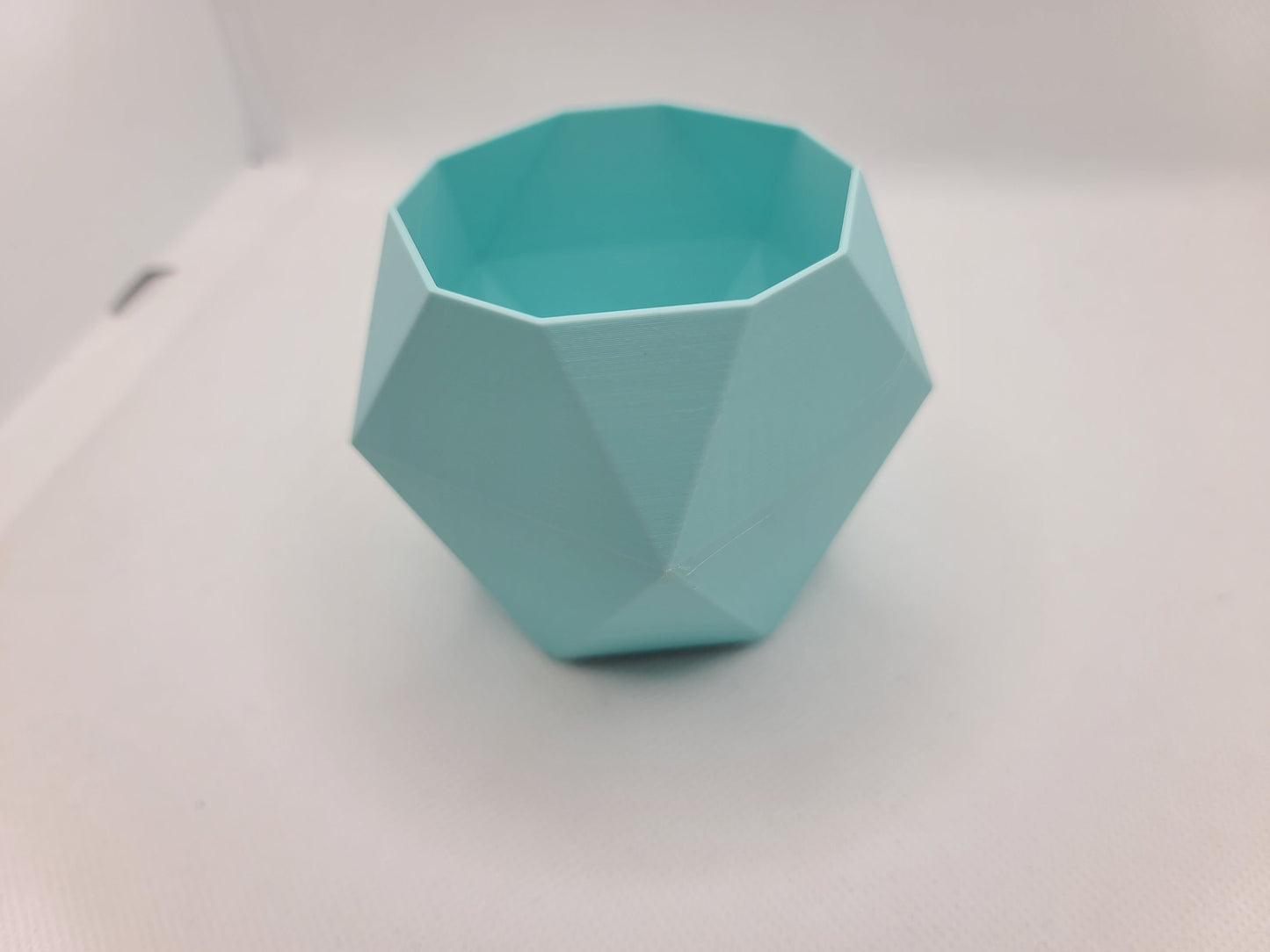 Geometric Plant pot / Planter - Pentagon-Triangle - Eco-friendly, sustainable, biodegradable plastic - Gift - Present - 3D Printed