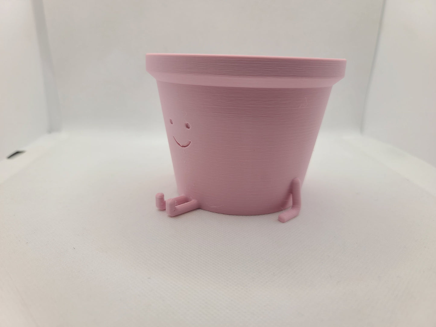 Happy sitting Plant Pot man - Eco-friendly, sustainable, biodegradable plastic - Gift - Present - 3D Printed - 12 colours