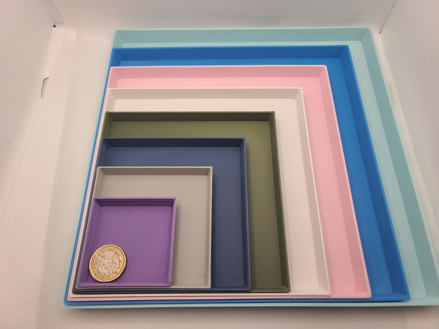 Square drainage trays (set of 3) for plant pots, 12 Colours, Small-Large (50-225mm) Eco-friendly plastic - Gift - Present - 3D Printed