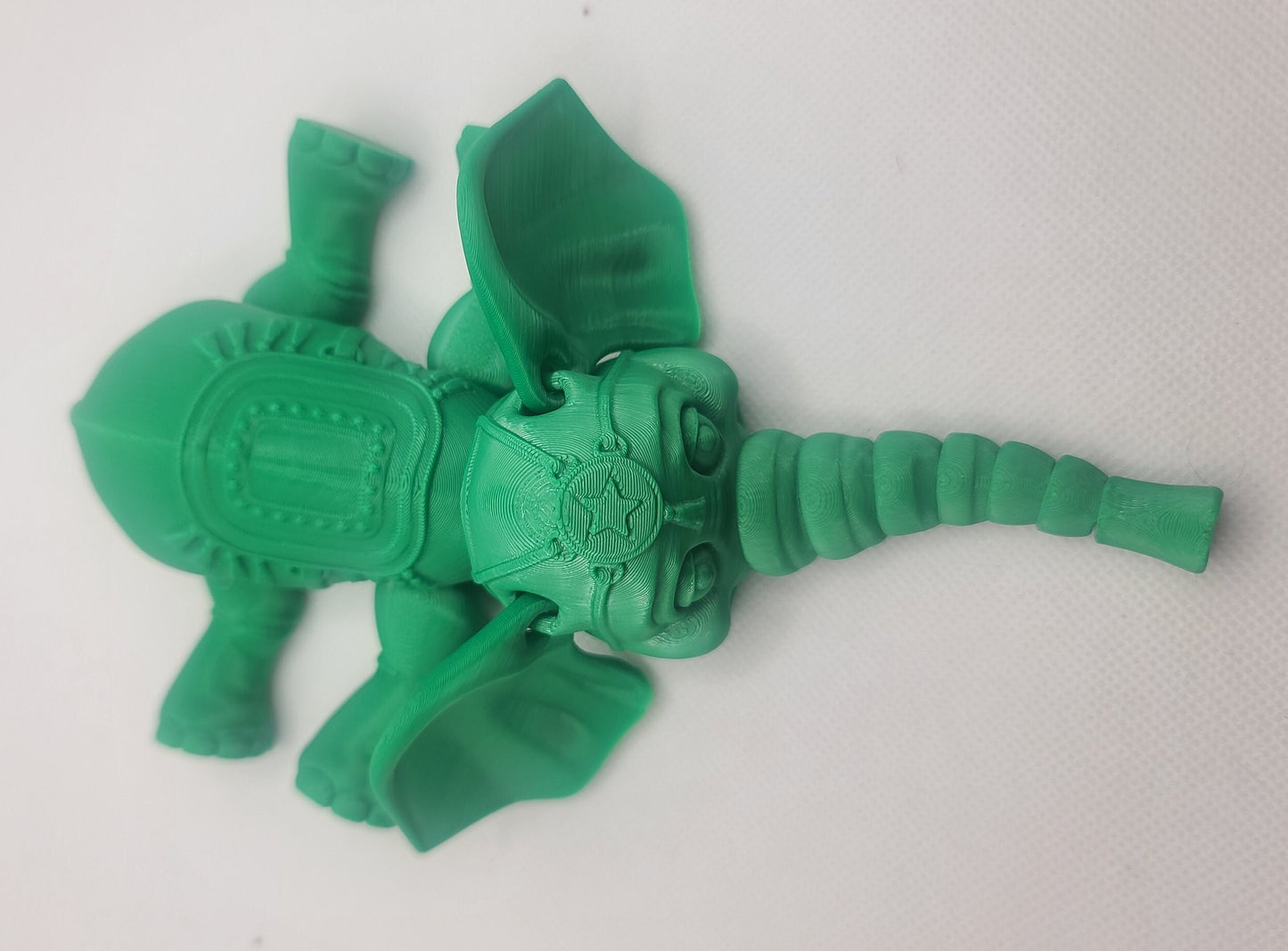 Flexible Elephant toy - Adorable articulated figurine - Sustainable bio-plastic - Gift - Present - 3D Printed - 14 colour options