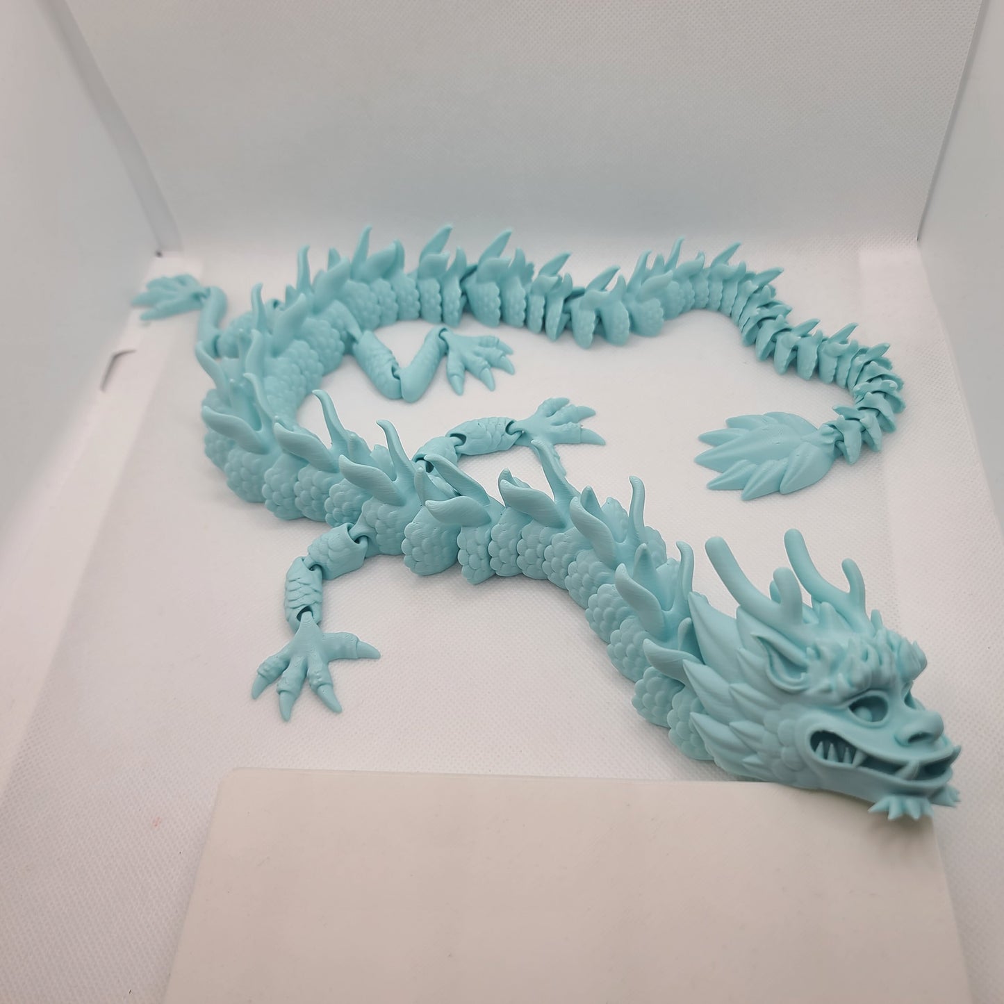 Flexible Dragon toy - Articulated figurine - Sustainable bio-plastic - Gift - Present - 3D Printed - 14 colour options