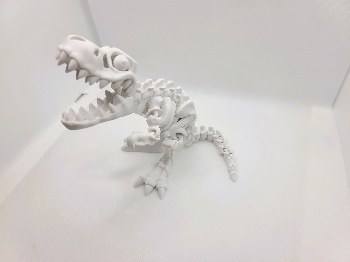Flexible Skeleton T-Rex toy - Articulated figurine - Sustainable bio-plastic - Gift - Present - 3D Printed - 14 colour options