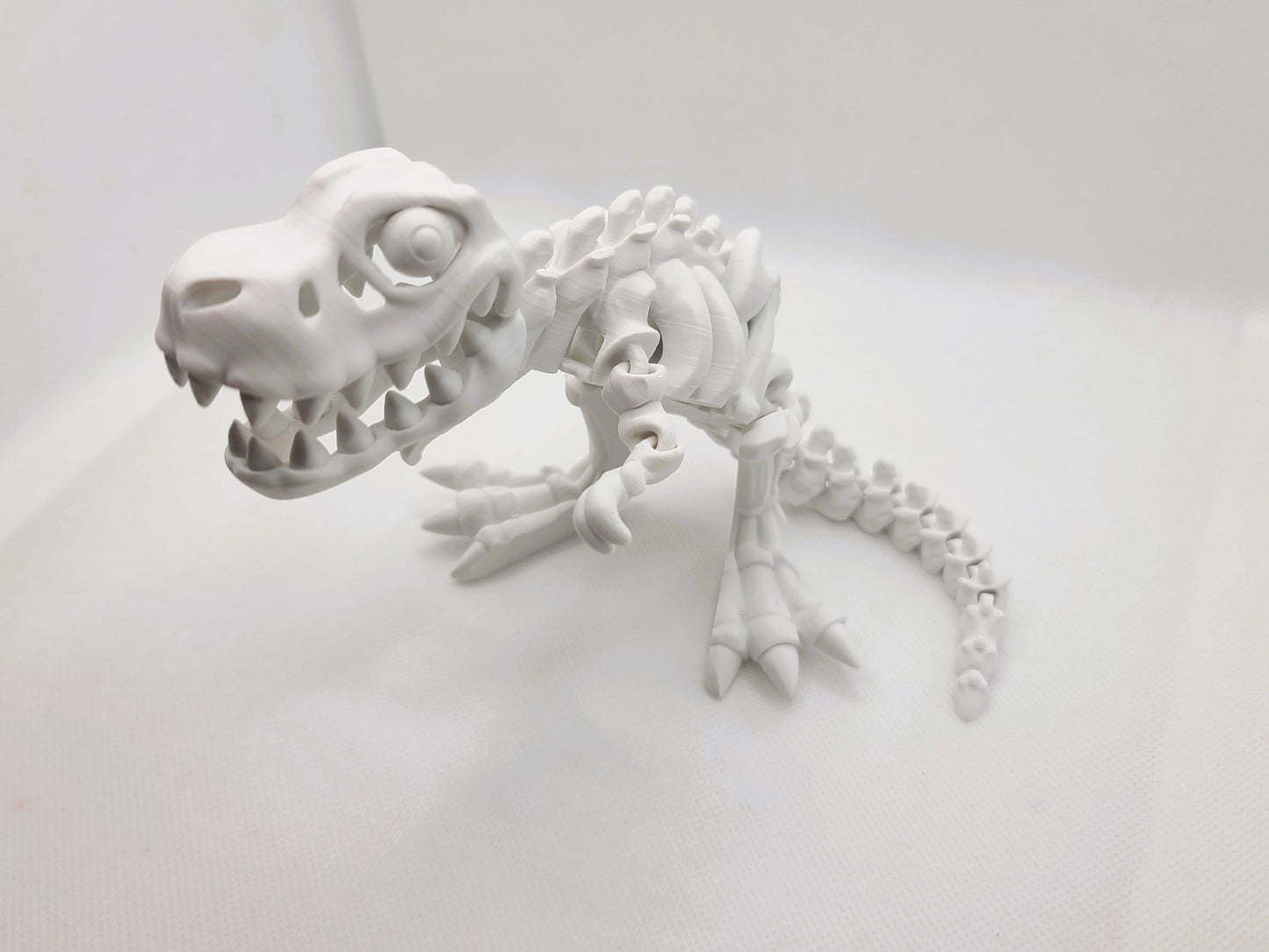 Flexible Skeleton T-Rex toy - Articulated figurine - Sustainable bio-plastic - Gift - Present - 3D Printed - 14 colour options