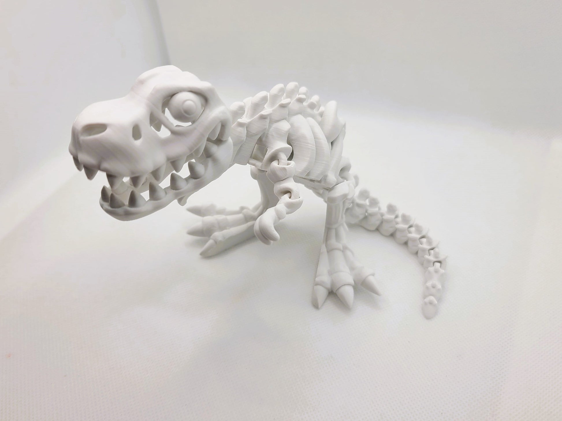 Flexible Skeleton T-Rex toy - Articulated figurine - Sustainable bio-plastic - Gift - Present - 3D Printed - 14 colour options
