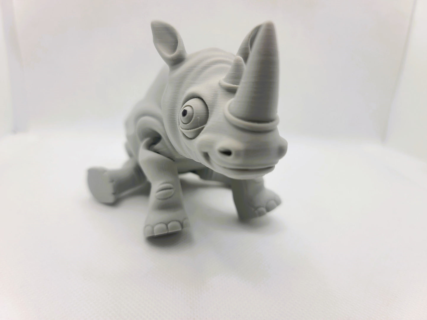 Flexible Rhino toy - Articulated figurine - Sustainable bio-plastic - Gift - Present - 3D Printed - 14 colour options