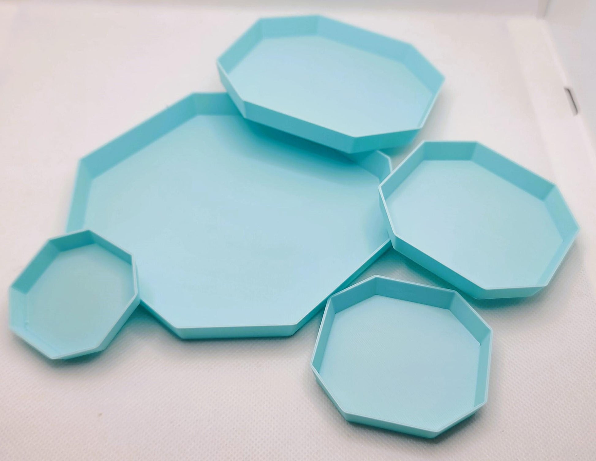 Octagonal / Tower Pot drainage tray for plant pots, 12 Colours, Small-Large, Eco-friendly plastic - Gift - Present - 3D Printed