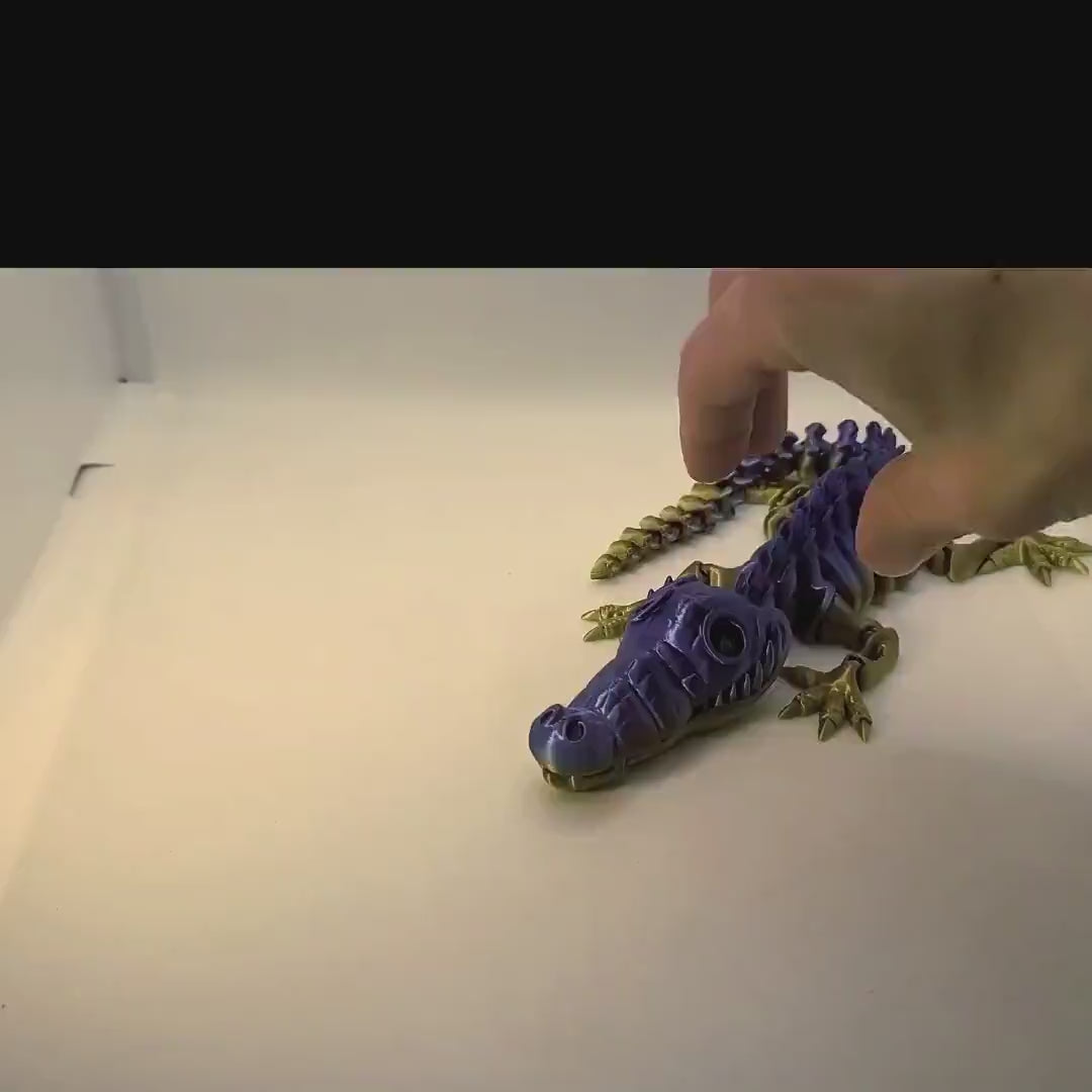 Flexible Crocodile toy - Articulated figurine - Sustainable bio-plastic - Gift - Present - 3D Printed - 14 colour options